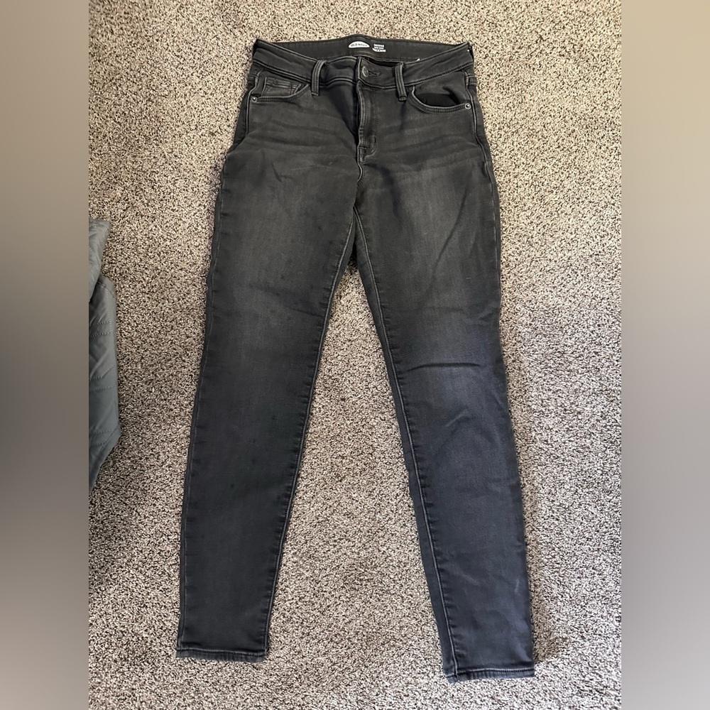 Old Navy Rockstar Super Skinny Jeans with built in warm. Black, Size 0